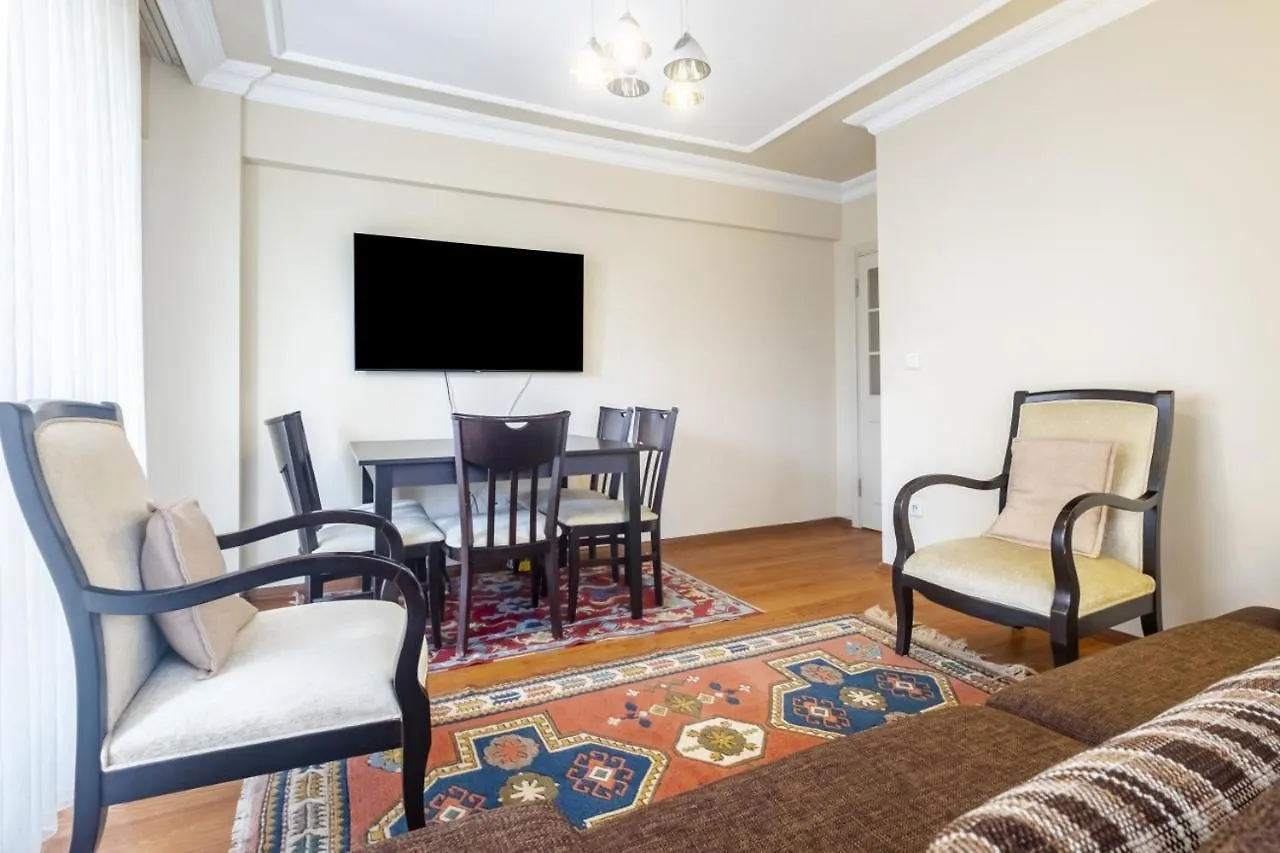 Peaceful Flat In The Heart Of Atasehir Apartment Istanbul