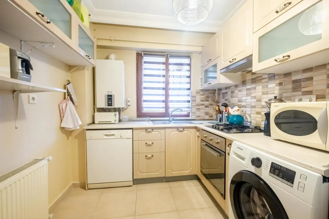 Peaceful Flat In The Heart Of Atasehir Apartment Istanbul