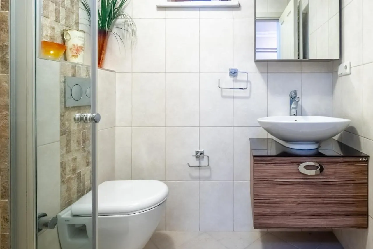 Peaceful Flat In The Heart Of Atasehir Apartment Istanbul